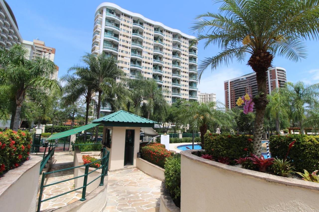 Barra Da Tijuca - 9 - Flat Premium Com Cozinha, Fogao Cooktop, Geladeira Grande, Smart Tv Grande, Lindo E Muitissimo Confortavel, Balsa Para A Praia Gratis E Estacionamento Gratuito ريو دي جانيرو المظهر الخارجي الصورة